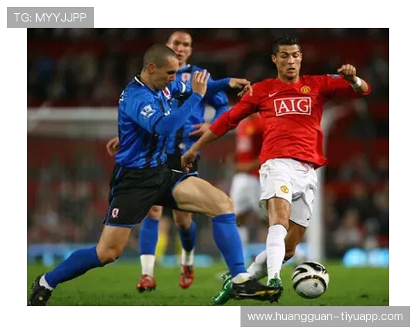 考文垂足球俱乐部宣布新赛季阵容调整 引入三名重要球员提升竞争力